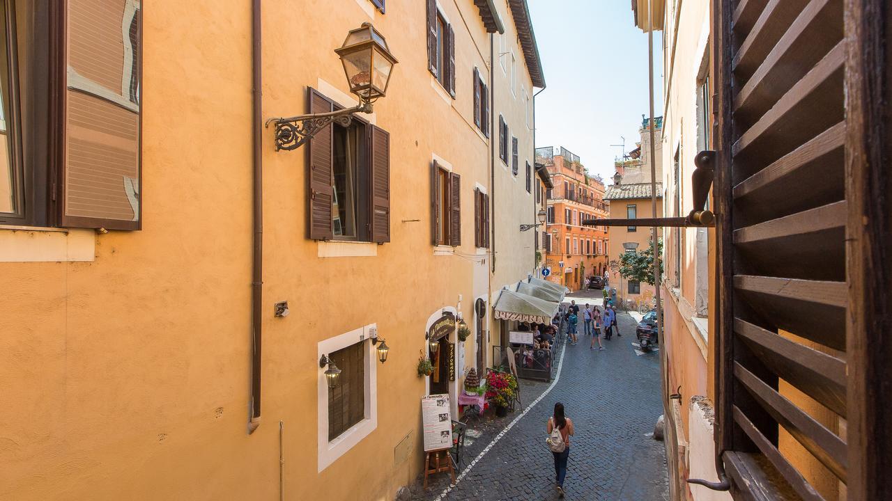 Rental In Rome Pelliccia Luaran gambar